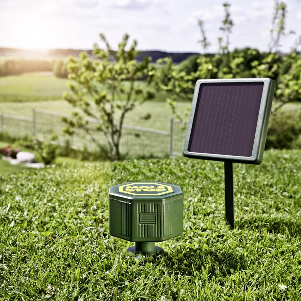 MOLE STOP Solar Charger - Image 4