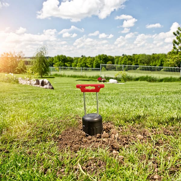ELIMINATOR Vole and Mole Trap